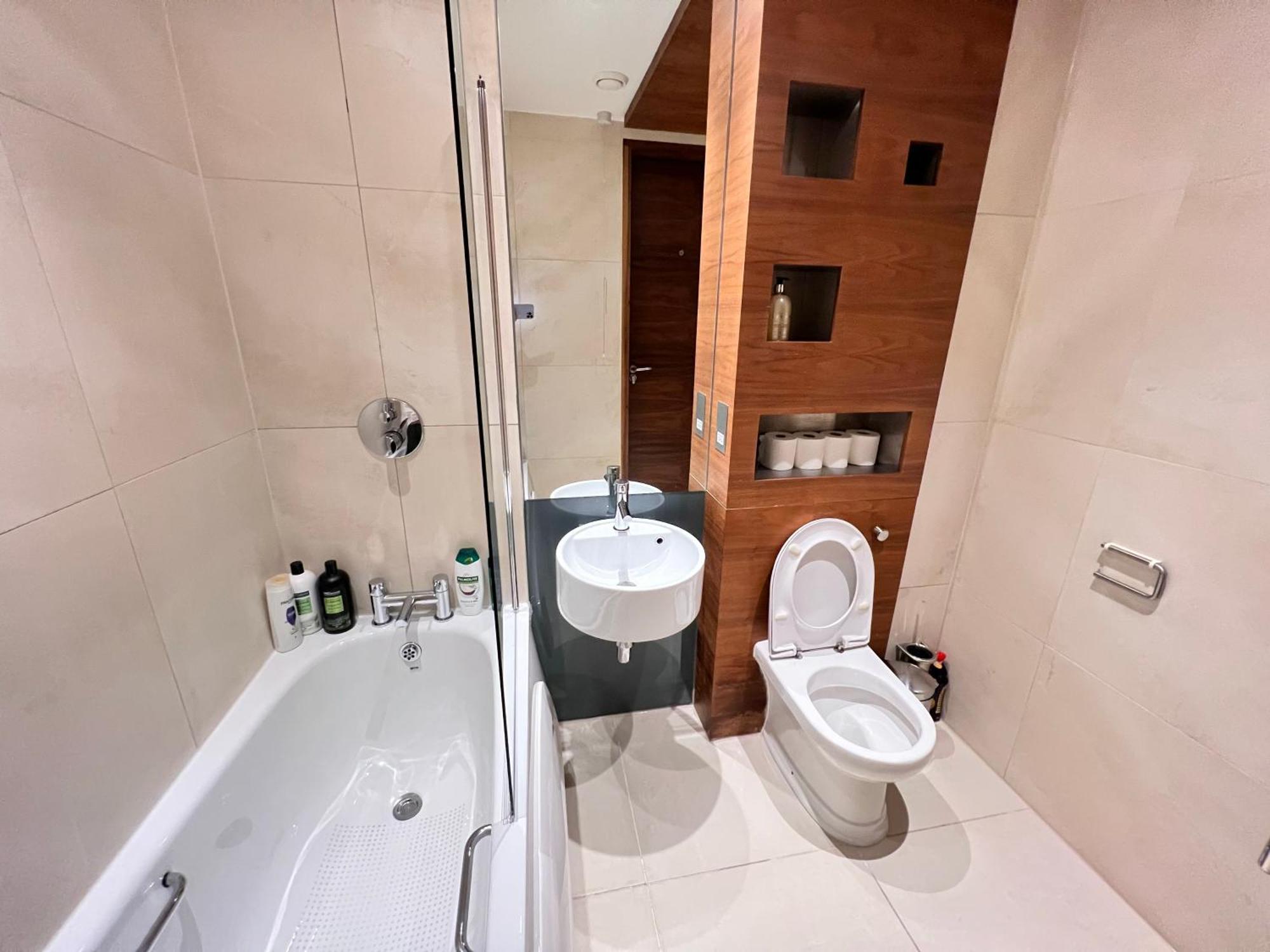 Deluxe Central Entire Flat At Farringdon Station ลอนดอน ภายนอก รูปภาพ